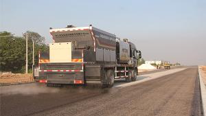  شاحنة تحميل وتفريغ الاسفلت LMT5311TFC 